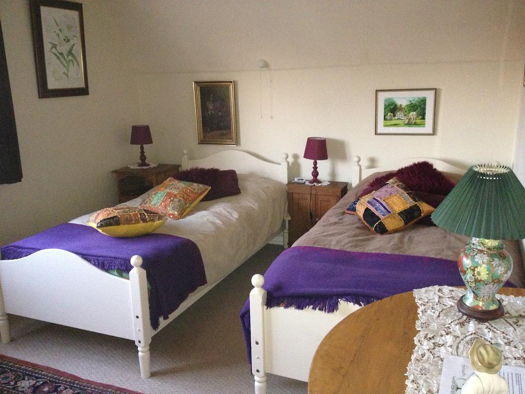 Avebury Life Bed & Breakfast Oda fotoğraf